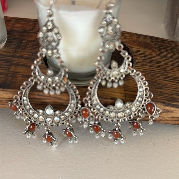 Statement earrings - Picture 4 of 4